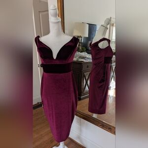 Boohoo Velvet Midi Dress in Deep Burgundy